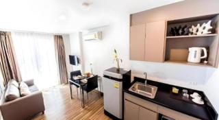 The Violin - Sriracha - 9