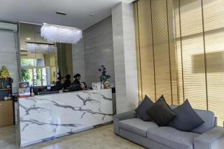 The Violin - Sriracha - 8