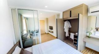 The Violin - Sriracha - 5