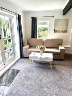 Lemon Tree Apartment Tawa - 5