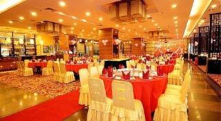 Metropolitan Hotel - 8