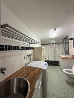 Budds Beach Apartments - 1