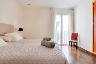 Puerto Banus Marina Apartment with Sea Views - Pass the Keys - 2