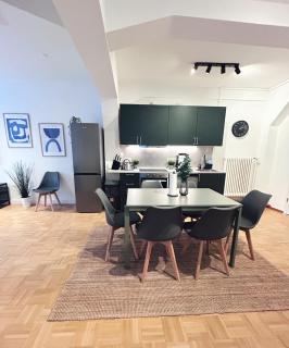 Central City Apartment for 8 in Hamburg - 5