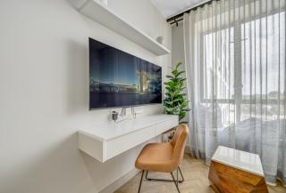 Luxury Executive Studio - 358 One Rosebank - 3