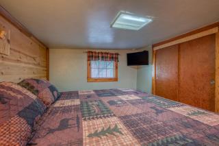 Coyote Cabin - Private Hot Tub - Upper Canyon - 5