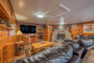 Coyote Cabin - Private Hot Tub - Upper Canyon - 1