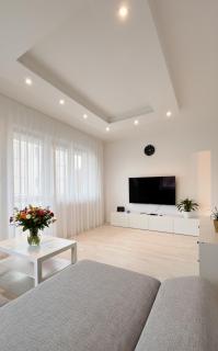 Tabago Studio 42 Oława Iwaszkiewicza - 0