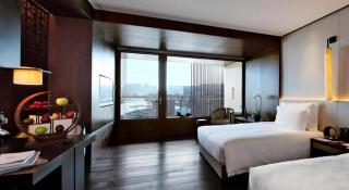 OCT Bay Breeze Hotel - 2