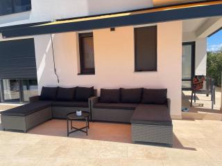 Wohnung mit Pool in Porec - Veli May - 1