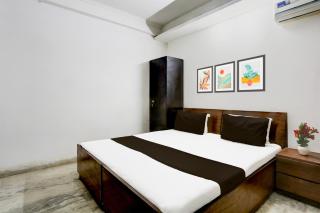 Hotel O Rivash Hotel - 0