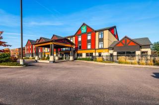 Quality Inn & Suites - 6