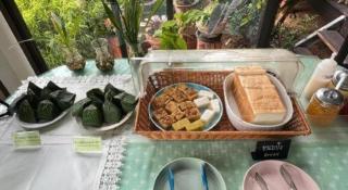 Ritzy House Hotel - 5