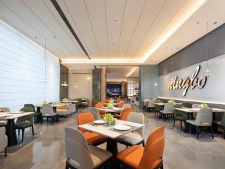 Hampton by Hilton Ningbo Yinzhou City Center - 1