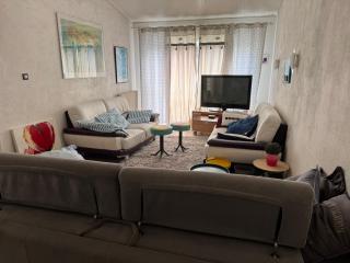 Les Micocouliers - Spacieuse maison,4chambres ,avec Jardin- Parking -Wifi - 7