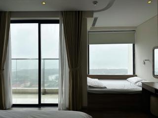 Kira Kira 's Apartment, Apec Mandala Phu Yen Condotel - 1