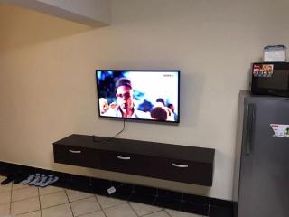 Roma Stays - Elegant 1bedroom Apartment near PrideInn Flamingo - 2