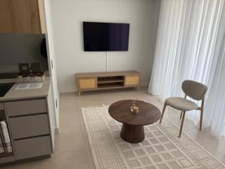 Ellipse Luxary Apartment - 6