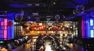 NH Shijiazhuang Financial Center - 5