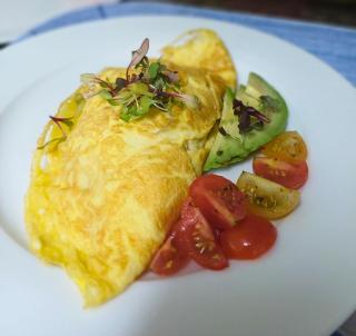 Upper House Guesthouse - 8