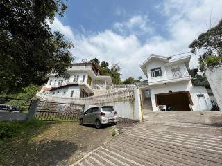 OYO LIFE 92844 Penginapan Cibodas - 7