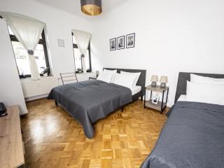 Erstklassige 3-Zimmer Wohnung - 3