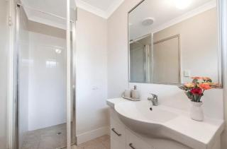 Cozy and Comfy Homestay Rooms - 9