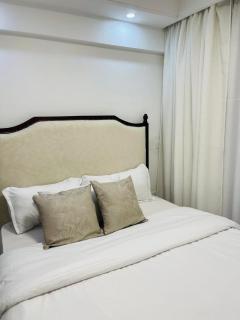 Riverside Winchester Hideout - 0