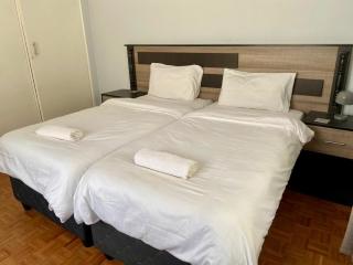 2 Bed apartment with pool in Philadelphia - 2357 - 7