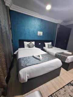 Beko Pyramids View H - 3