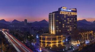 Yueyang Grand Skylight Hotel - 1