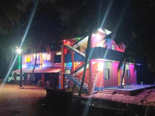 Shri manjunatha homestay - 0