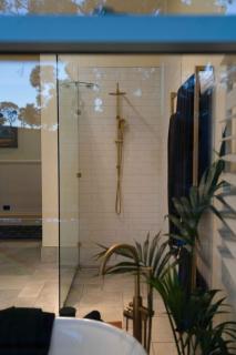 Merilli1885 - Luxury Tranquil Adult Escape - 6