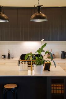 Merilli1885 - Luxury Tranquil Adult Escape - 1