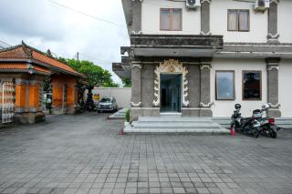 RedDoorz at Hotel Nuansa Indah Denpasar - 4