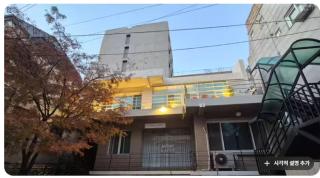 홍대입구역 마루서교 - 1