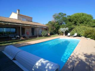 Villa avec piscine, plage à quelques minutes - 9