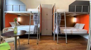 SPOT ON 90194 Lincoln's Backpacker's - 4