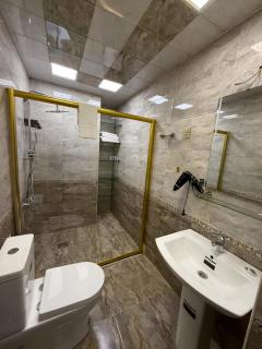 Grand Mirror Hotel - 1