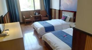 PAI Hotels·Zigong Rong County Dafosi South Bus Station - 5