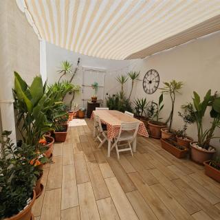 King bedroom Marsascala - 7