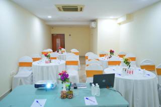 The Altruist One Continent - 8