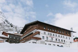 Hotel Hirlanda - 3