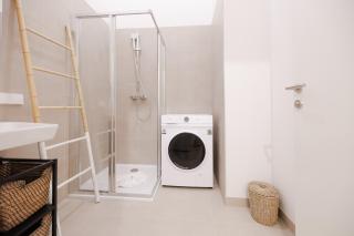 Luxury City Center Suite - 8