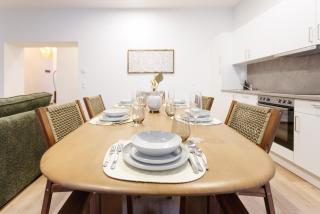 Luxury City Center Suite - 3