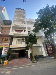 Anh Đào 2 Hotel - 0