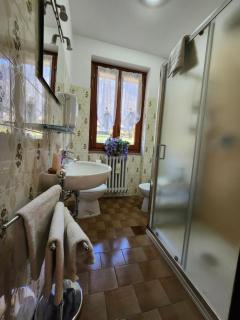 Appartamento L'ulivo 5 chilometri da Varenna vista lago in via privata - 8