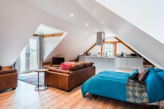 Hare View, part of The Garden House - 4