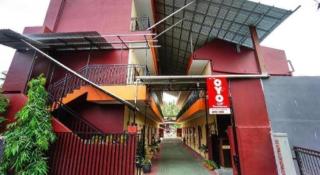 OYO 1720 A2b Residence - 4