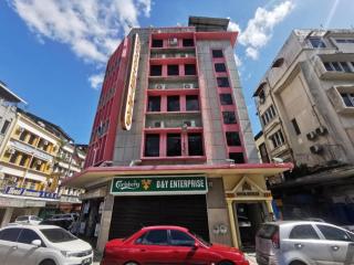 OYO 89958 Hotel Umimas - 8